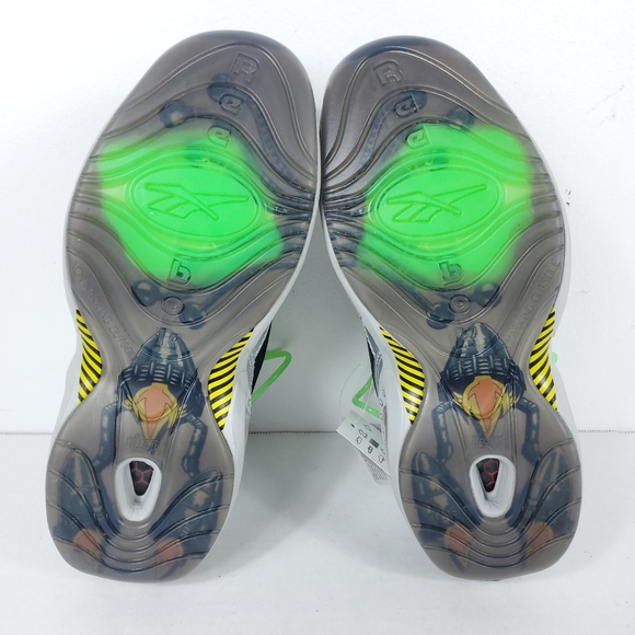 NEW Reebok Question Mid x Illumination's Minions Gru's Lab 2020 Shoes VARIOUS SZ - Picture 7 of 7